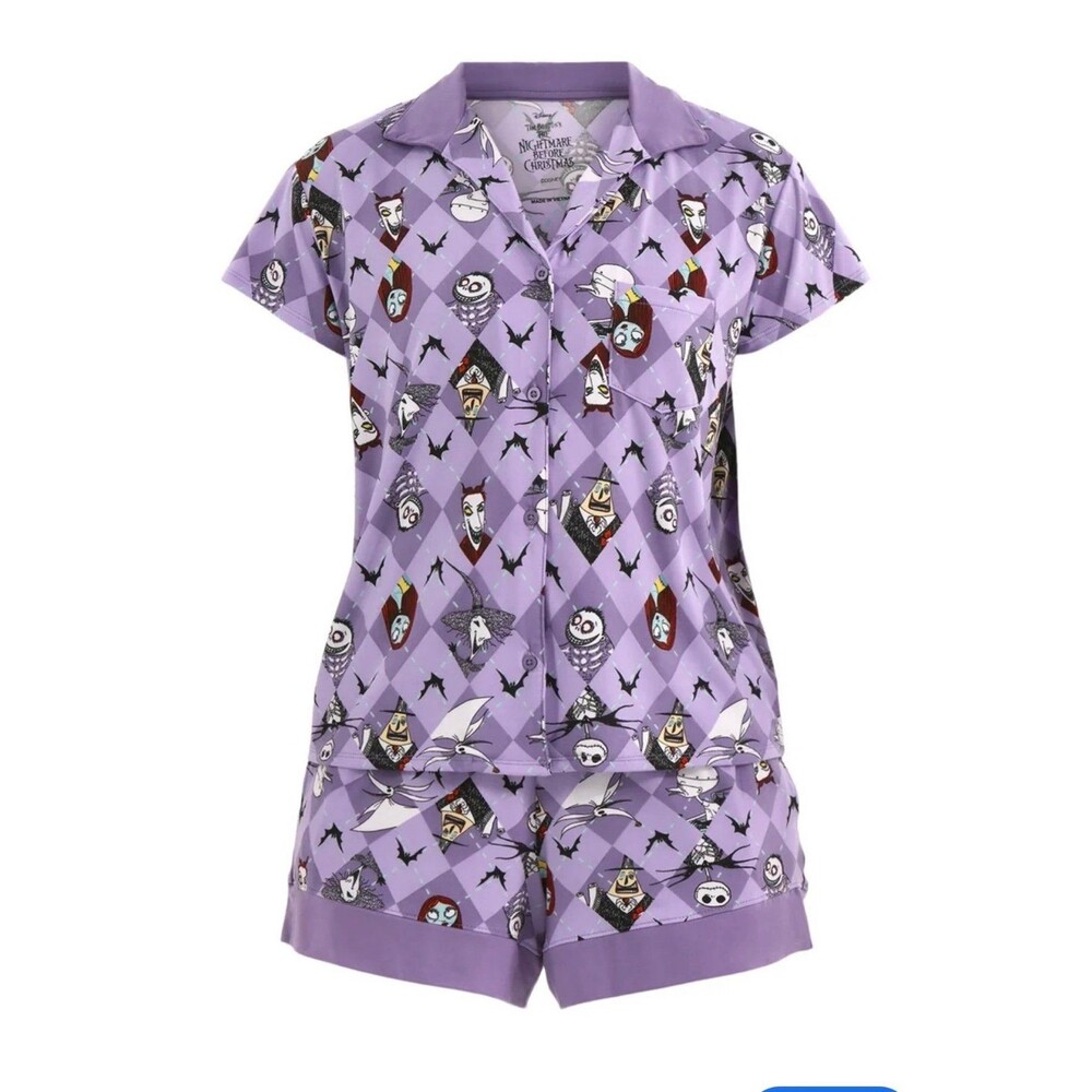 Disney Women's Nightmare Before Christmas Printed Notched Top/Shorts Pajama set